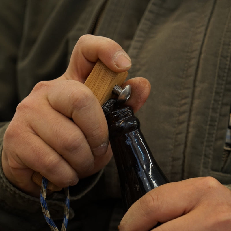 BOTTLE OPENER：OAK